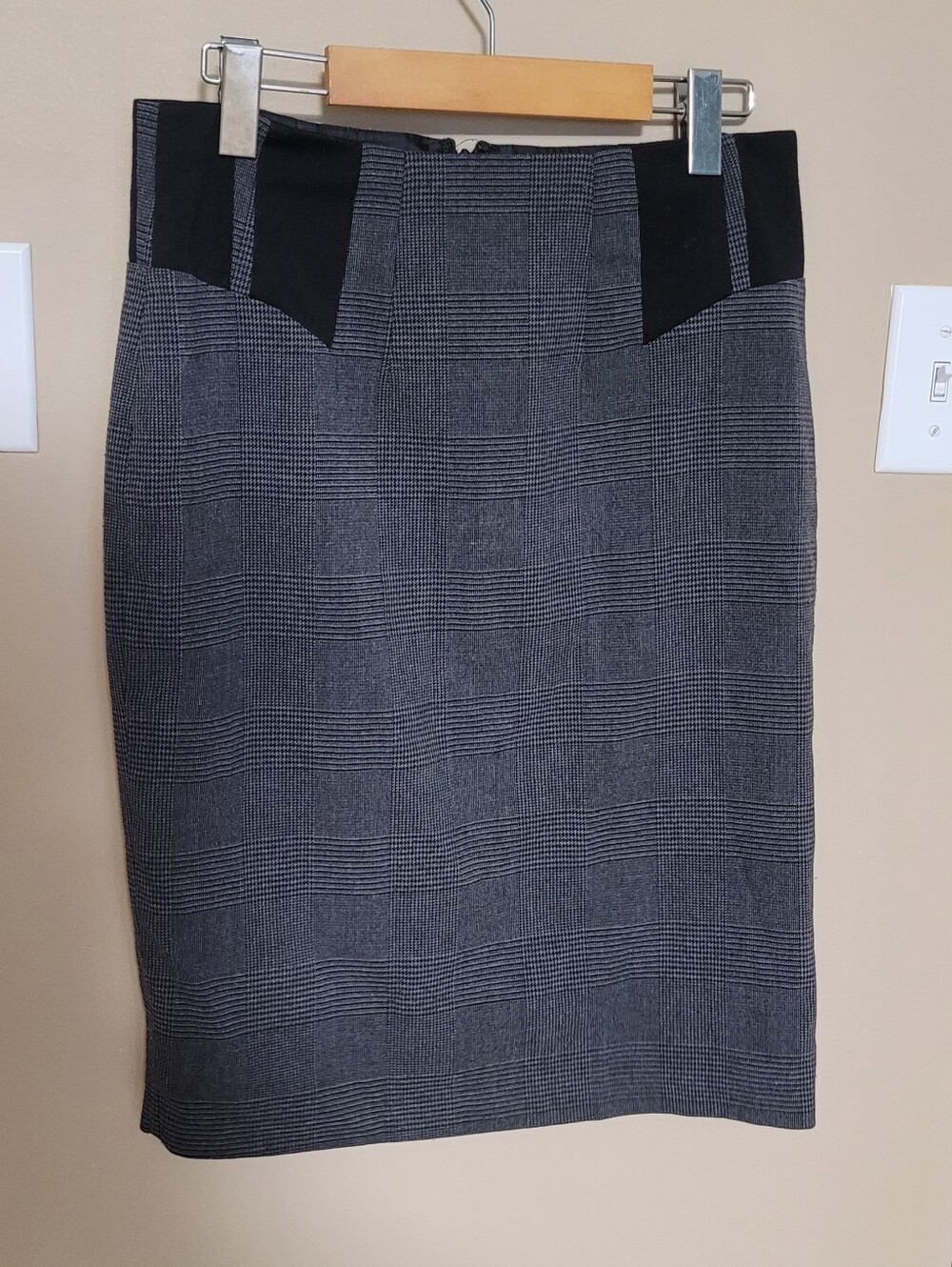 💚10 for $10💚 Bundle and save Pencil Skirt with Black Side Panels